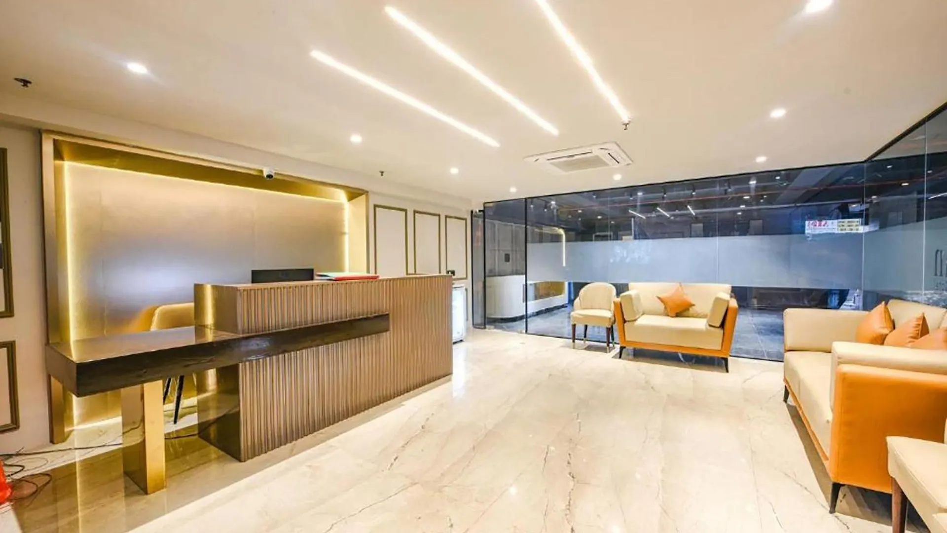 Hotel Cullinan By Qotel Janakpuri Delhi